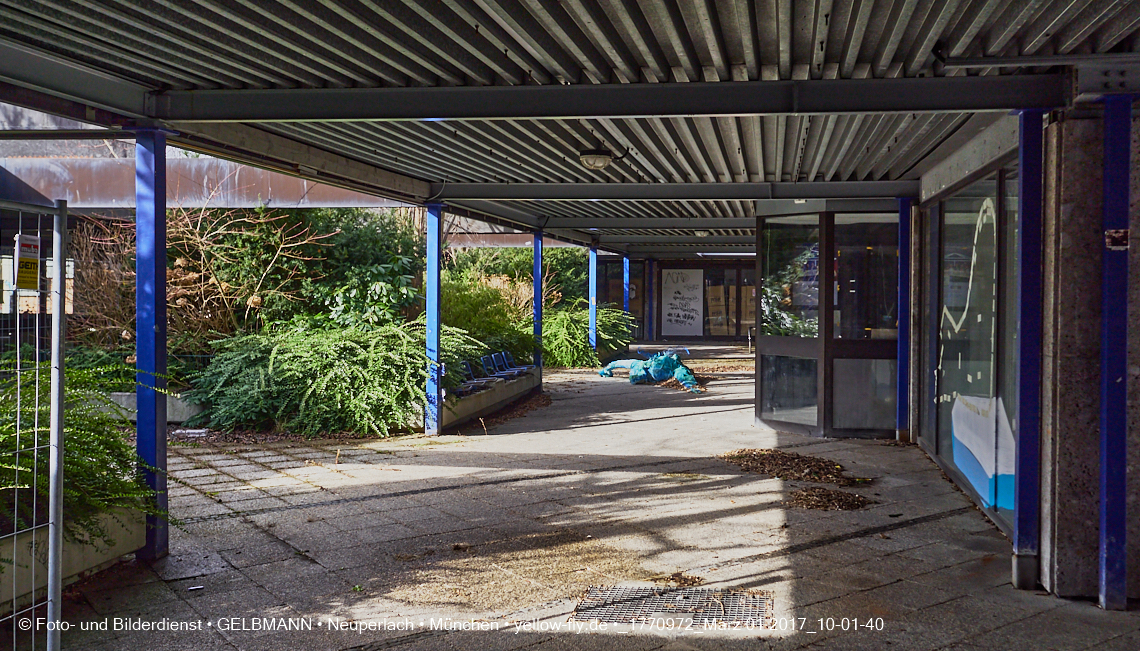 01.03.2017 - die Abrissbaustelle Quiddezentrum in Neuperlach